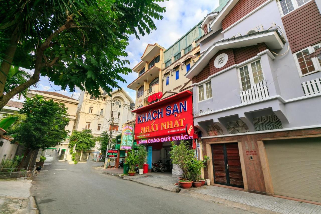 Oyo 486 Nhat Nhat Hotel Ho Şi Min Exterior foto